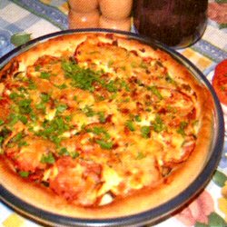 Pizza à la tomate et à l’aubergine grillée