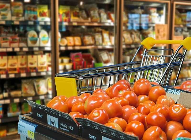 Alimentation standardisée dans la grande distribution